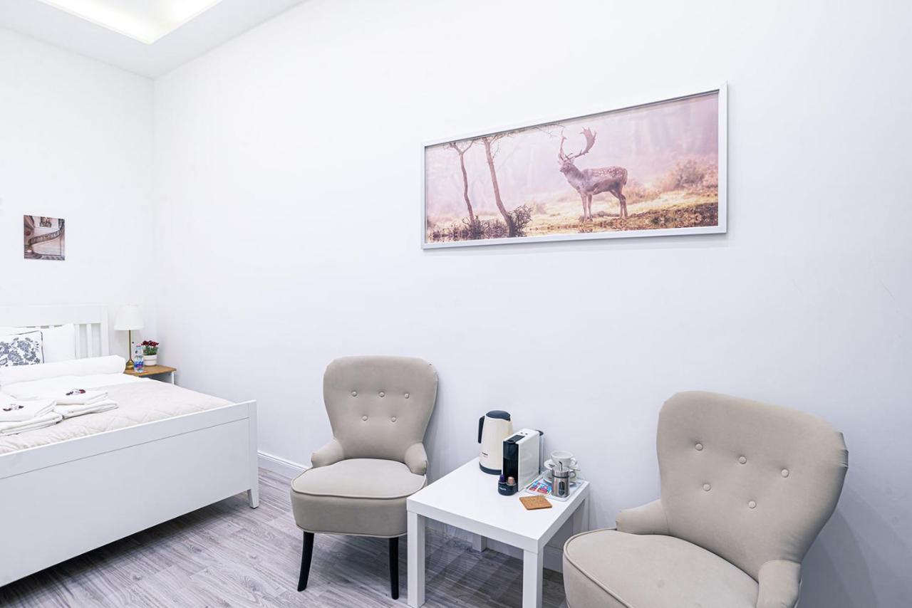 Joy Apartments On Kiraly Street บูดาเปสต์ ภายนอก รูปภาพ